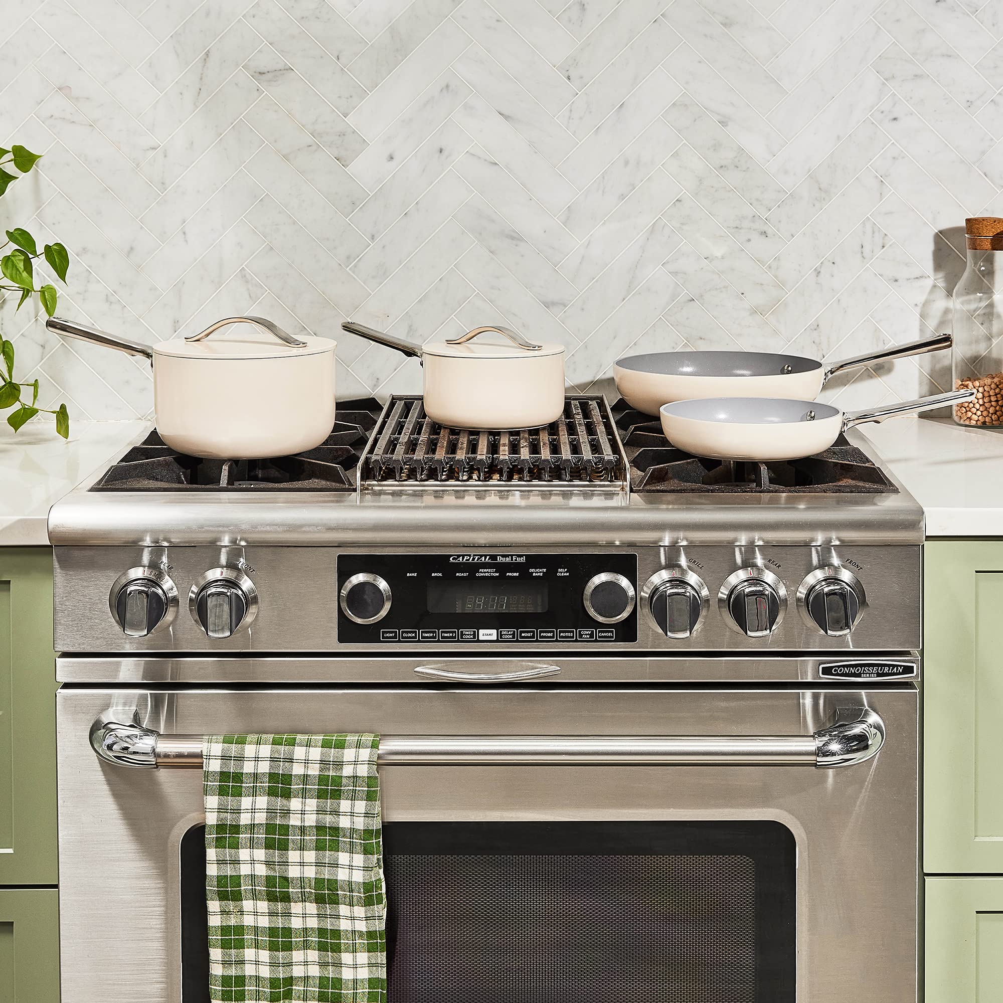 Mini ensemble de cuisson Caraway — Poêle (1,05 L, 20 cm) et casserole (1,75 L) avec support de rangement